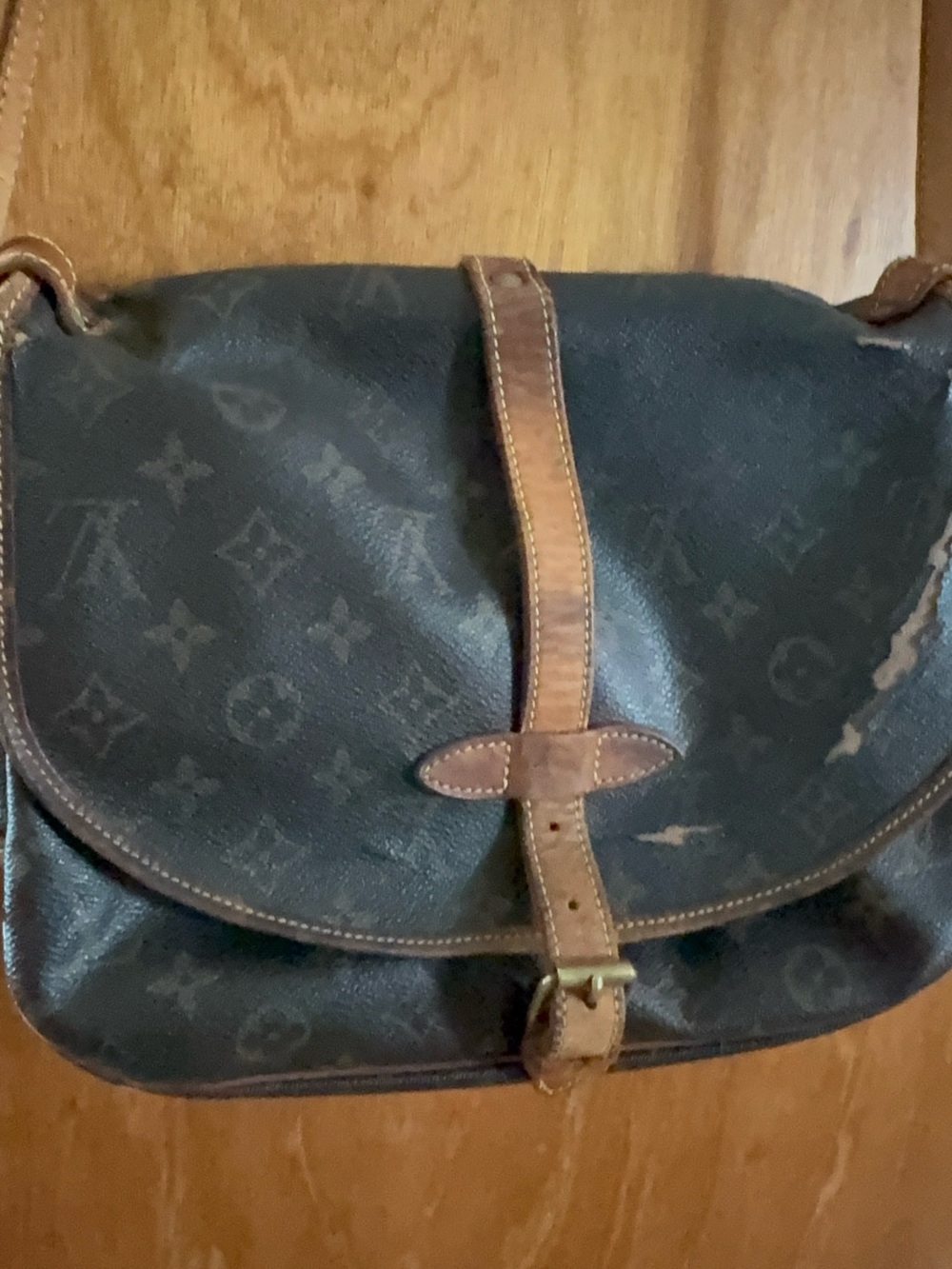 Louis Vuitton Saumur 30 Monogram Crossbody Bag Vintage AUTHENTIC